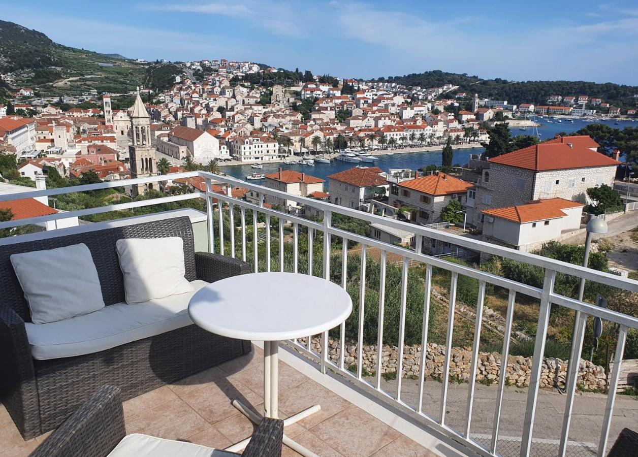 Apartments Frane Хвар Экстерьер фото