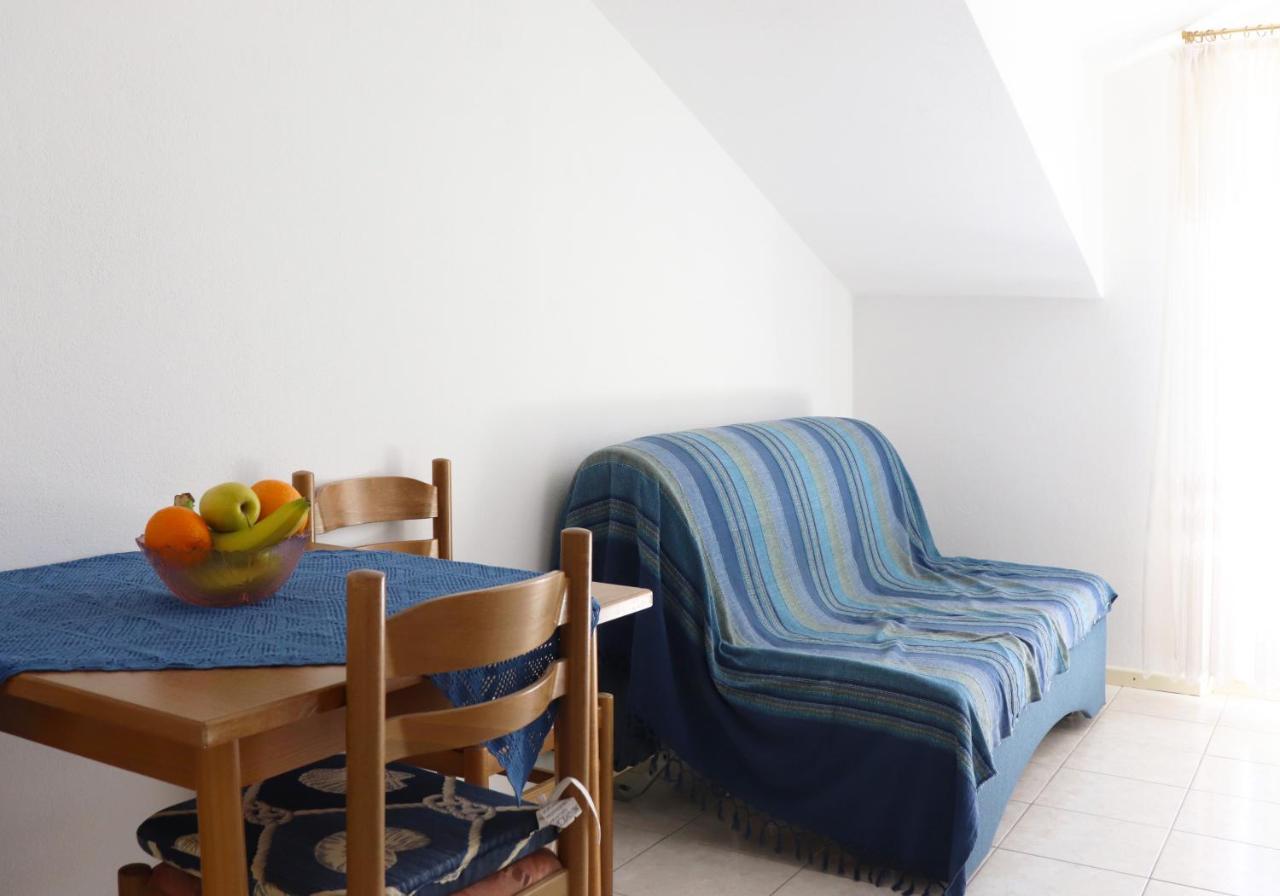Apartments Frane Хвар Экстерьер фото
