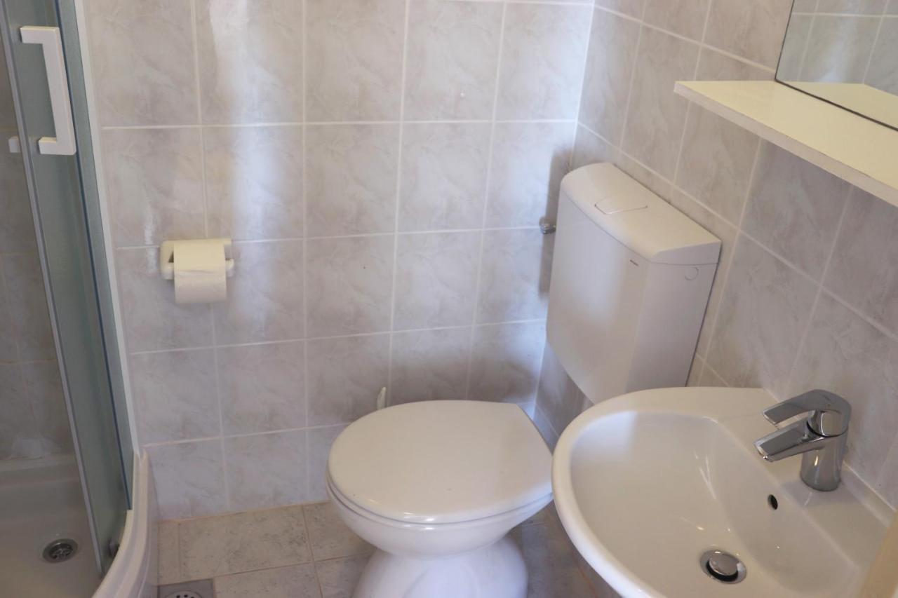 Apartments Frane Хвар Экстерьер фото